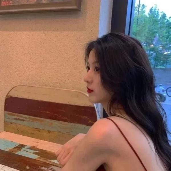 隔壁的女孩